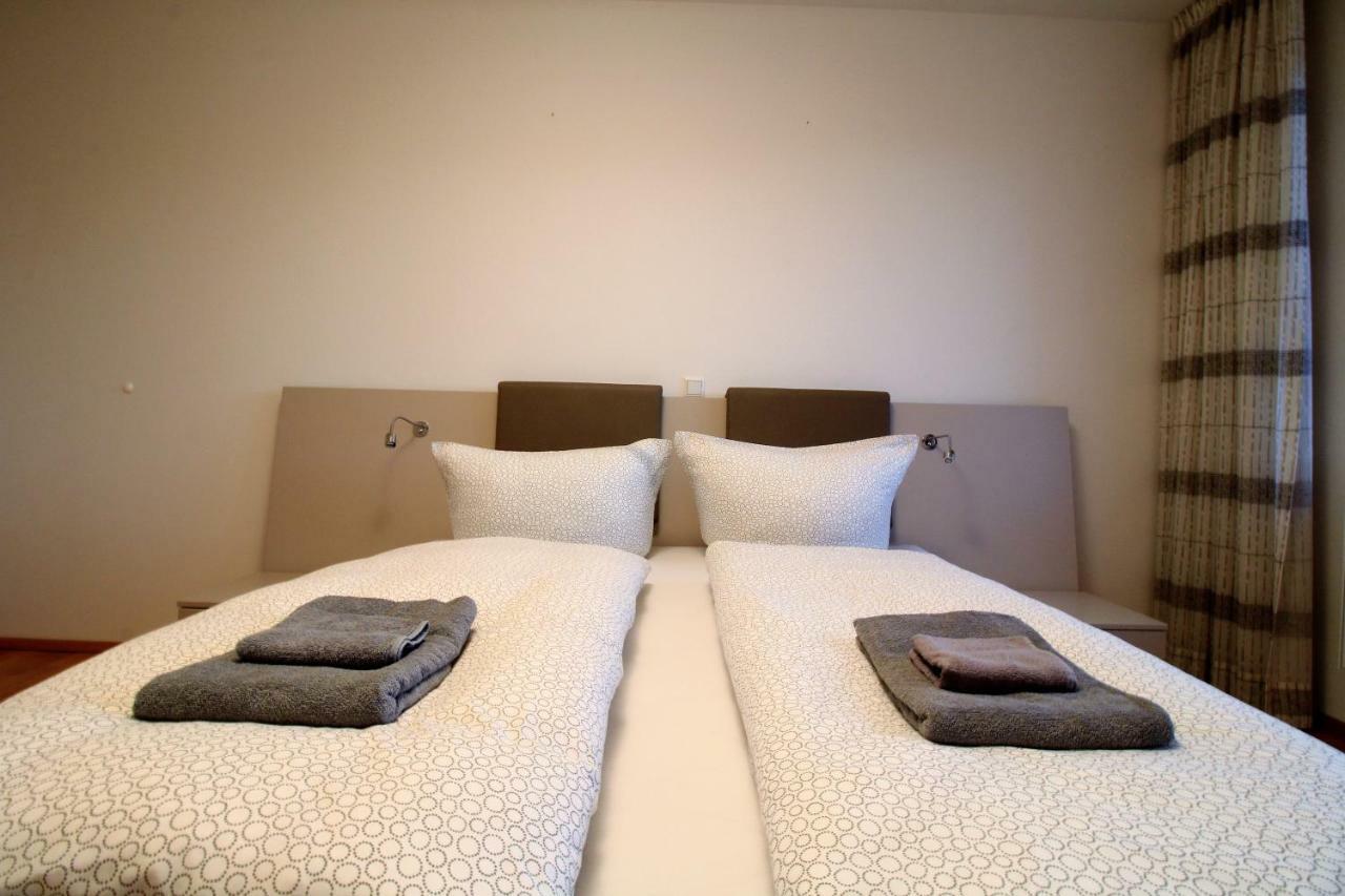 Luxury City Apartment - View Of River And Castle ヴュルツブルク エクステリア 写真